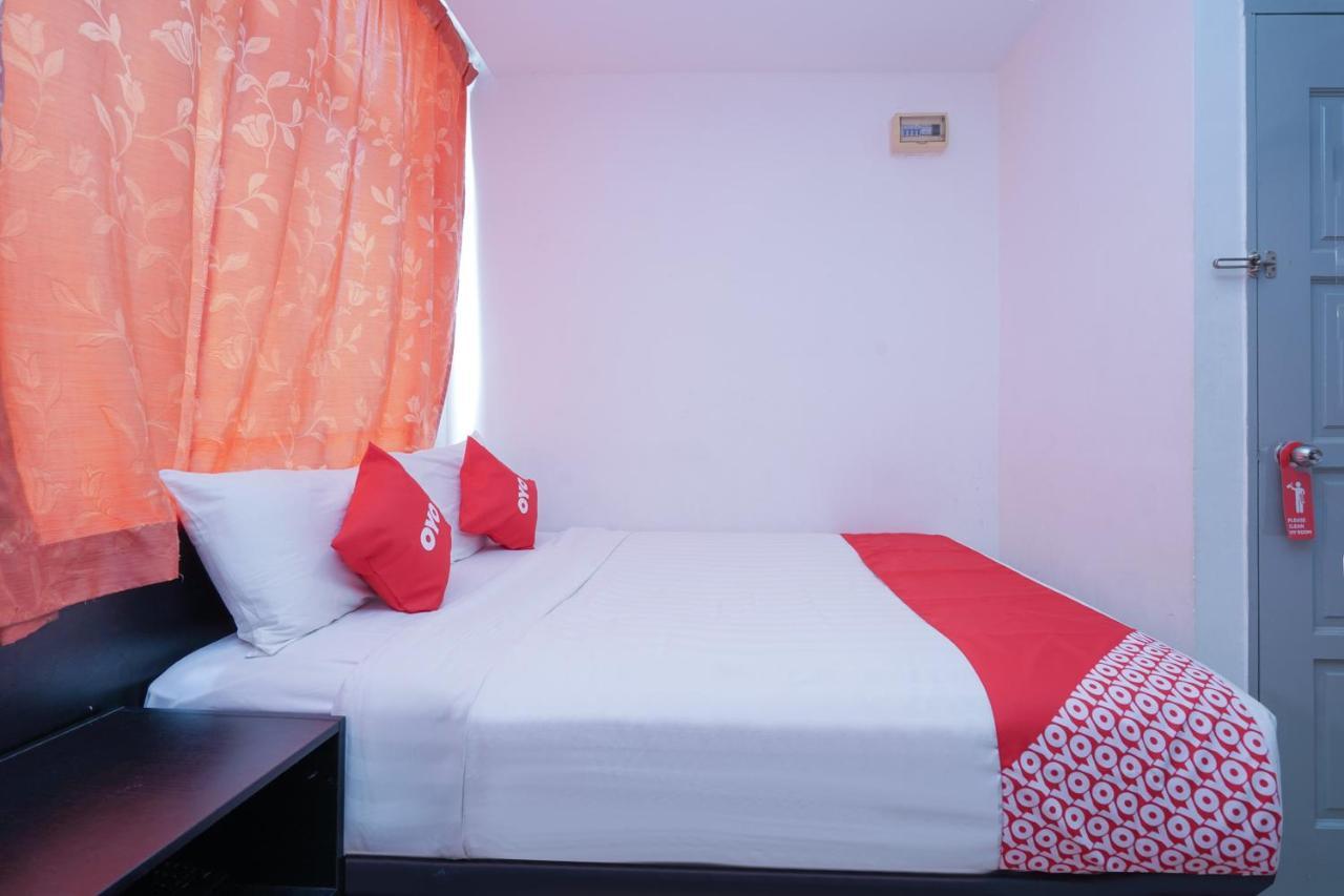 Oyo 90106 Sindbad Hotel Kuala Lumpur Exterior photo